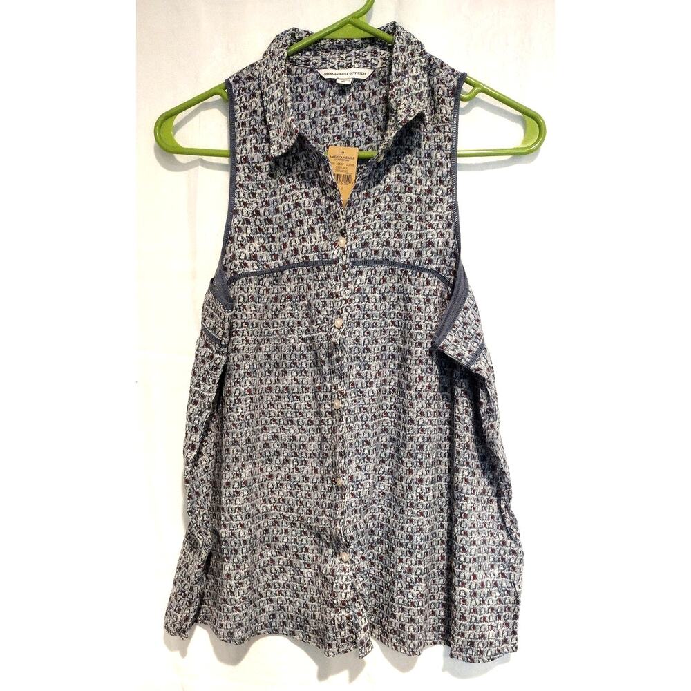 NWT American Eagle Medium Sleeveless Blouse Blue Red Print Preppy Chic Flowy